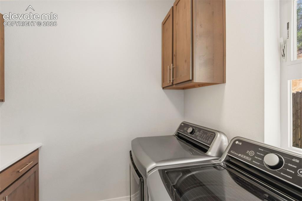 Image 13 of 42: Laundry