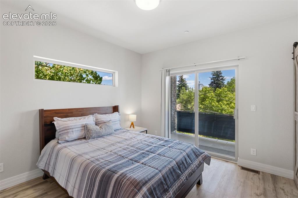 Image 17 of 42: Bedroom