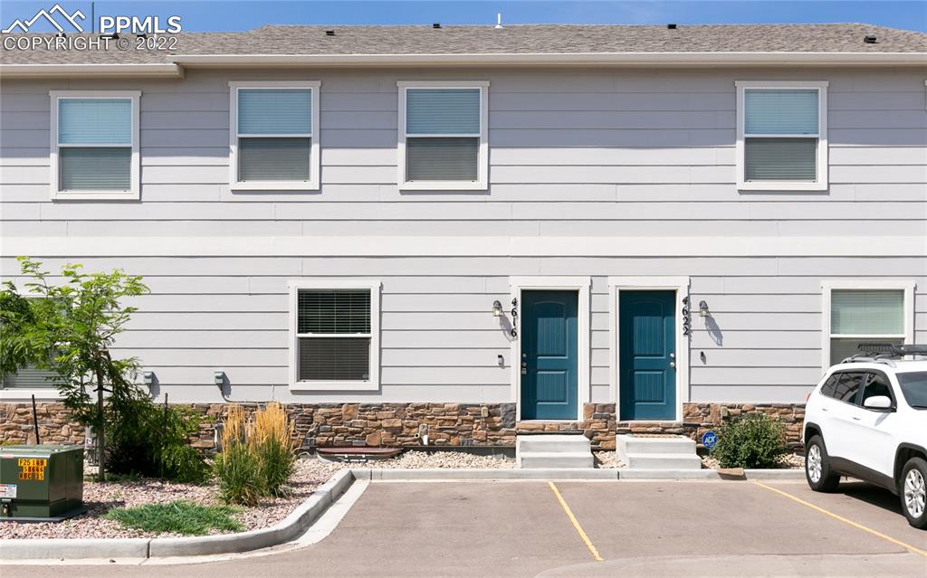 Listing 5823850, Image 1 of 24