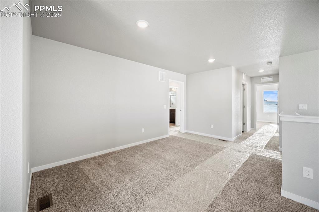 Image 19 of 32: Other