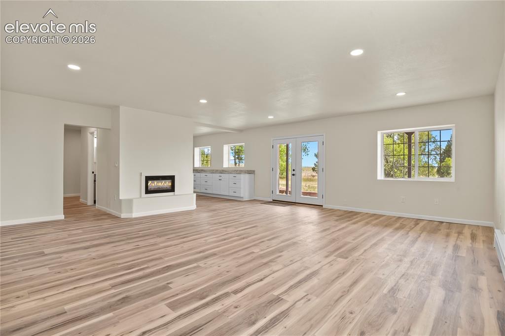 Image 10 of 45: Living Room