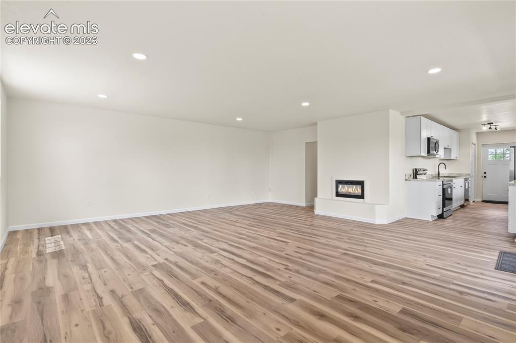 Image 12 of 45: Living Room