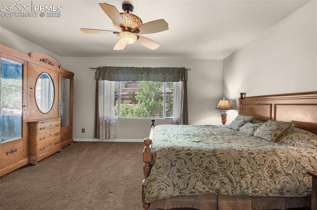 Image 29 of 50: Master bedroom