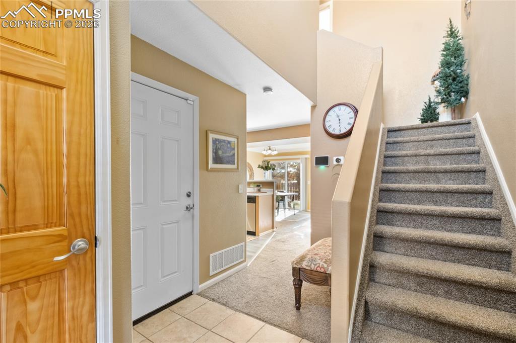 Image 3 of 36: Entry