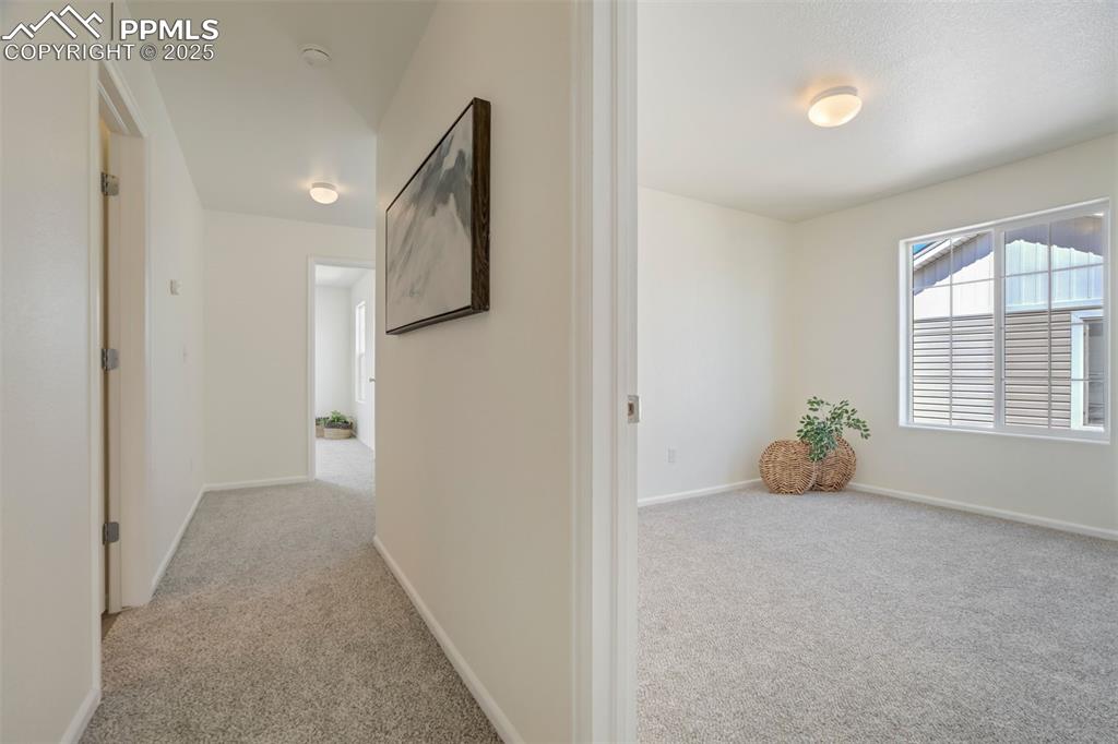 Image 23 of 38: upstairs hallway