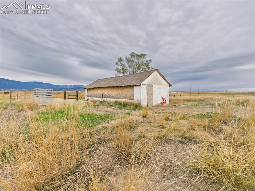 Image 30 of 33: Side of Structure