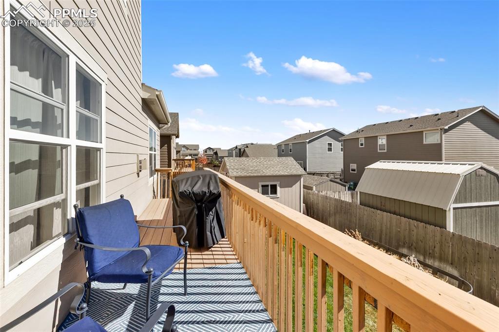 Image 36 of 38: Deck