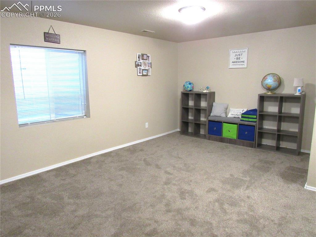 Image 19 of 29: Family Room