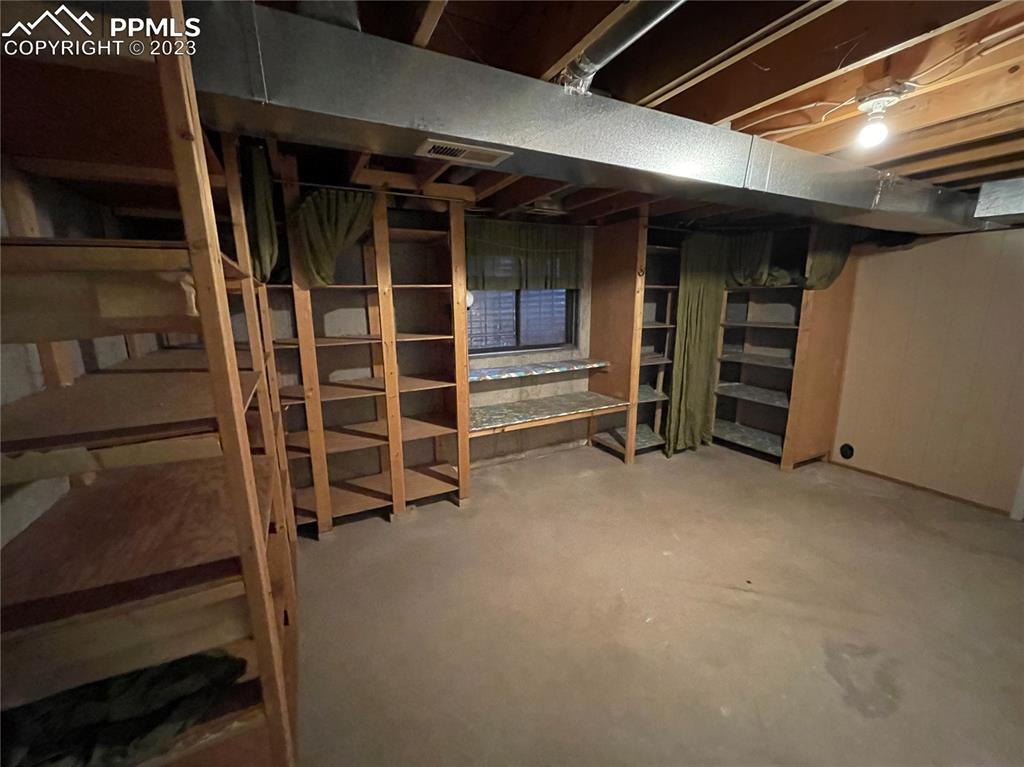Listing 5833734, Image 23 of 25