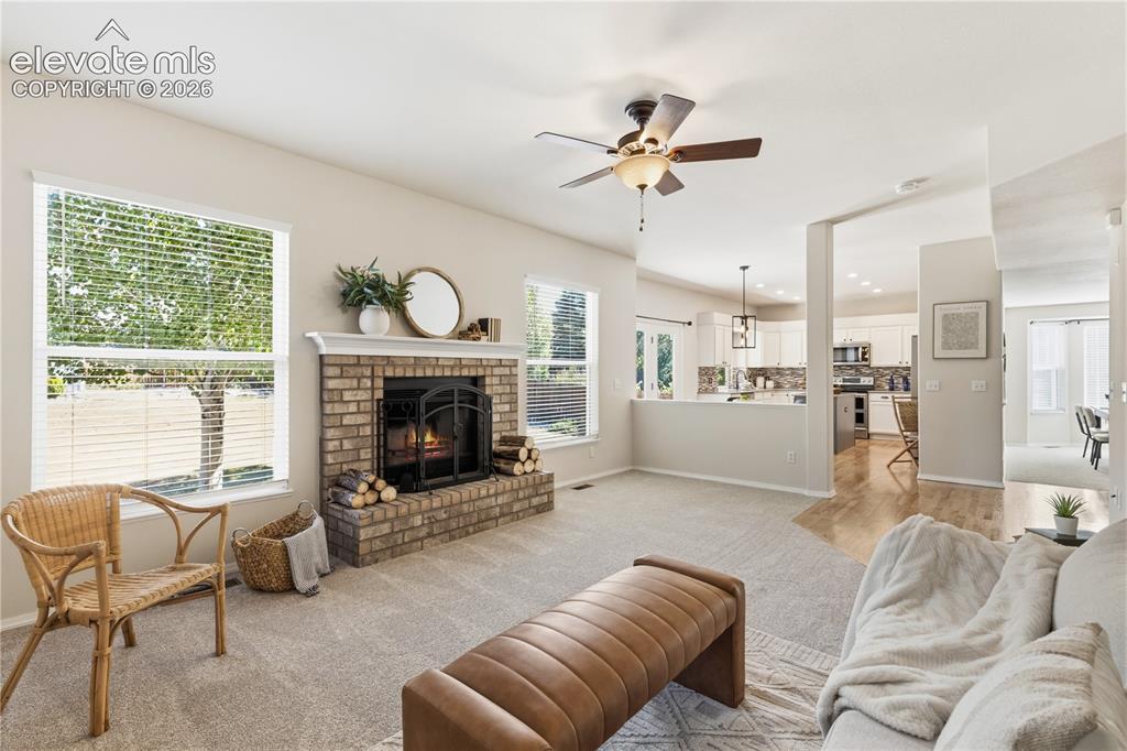 Image 18 of 50: Family Room
