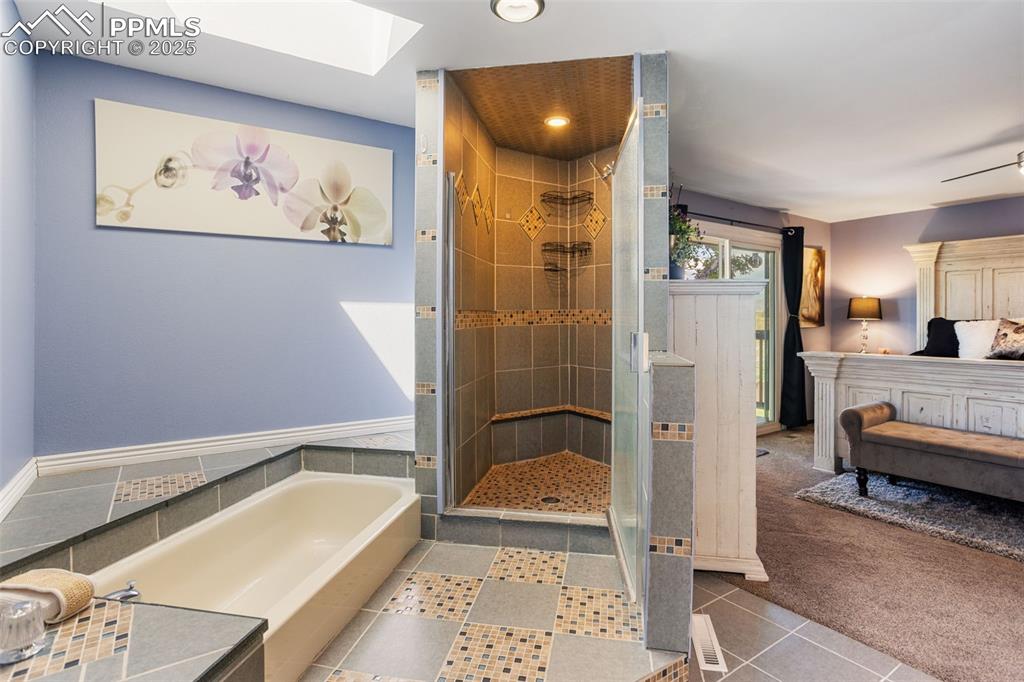 Image 22 of 46: Master Bathroom