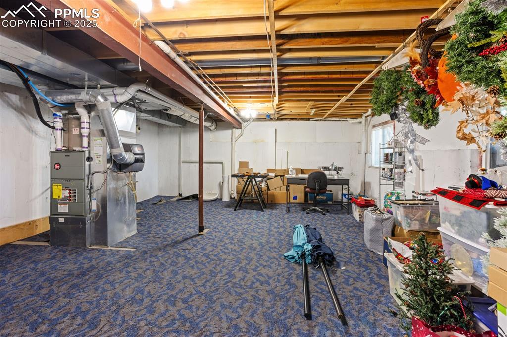 Image 36 of 46: Storage