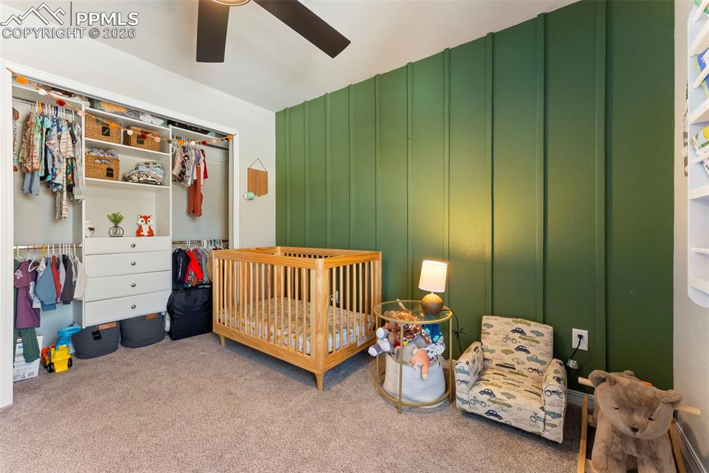 Image 22 of 50: Bedroom