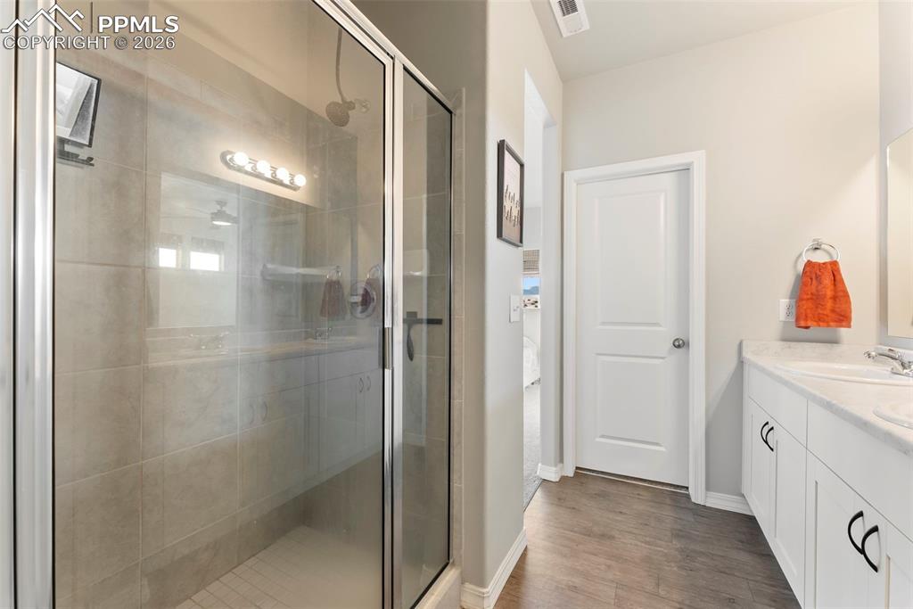 Image 36 of 50: Master Bathroom