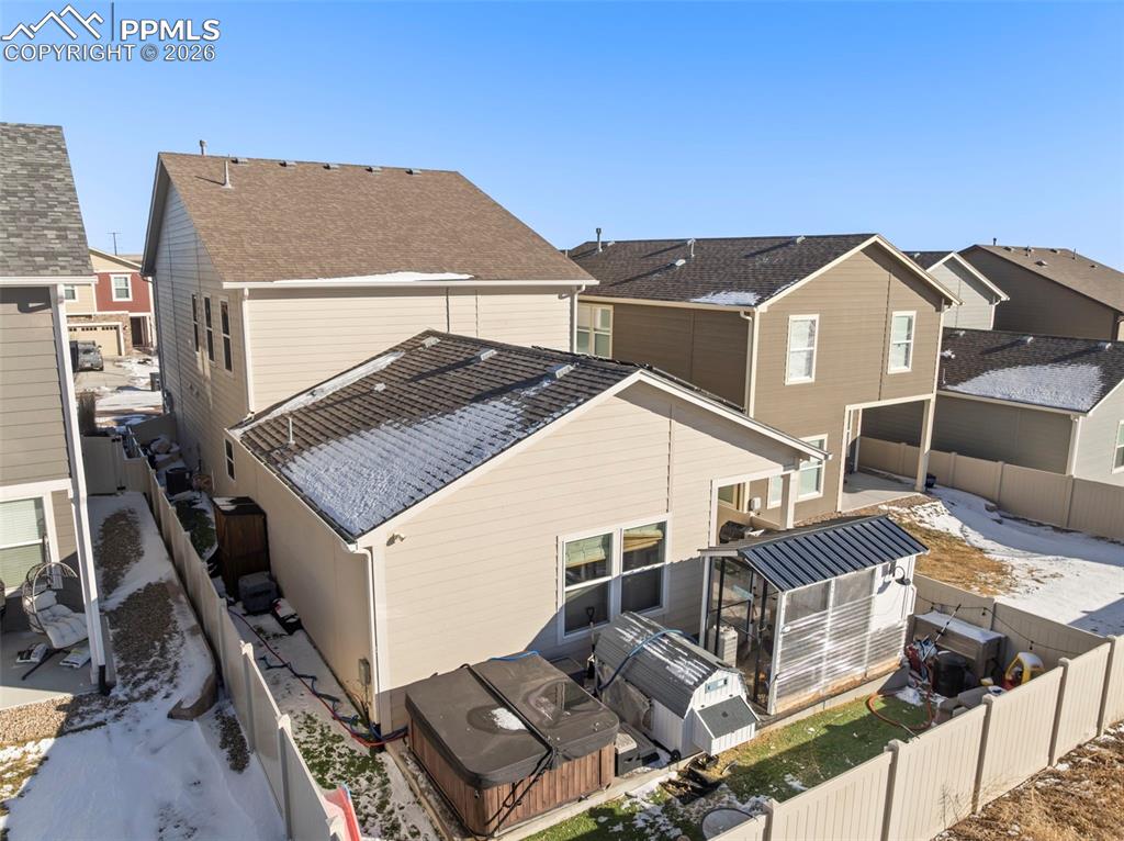 Image 41 of 50: Back of Structure