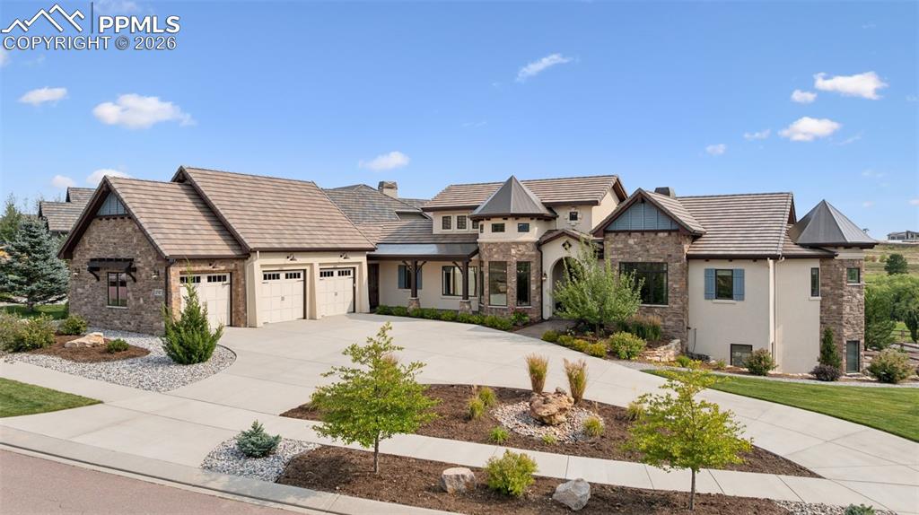 Image 1 of 50: Front of Structure