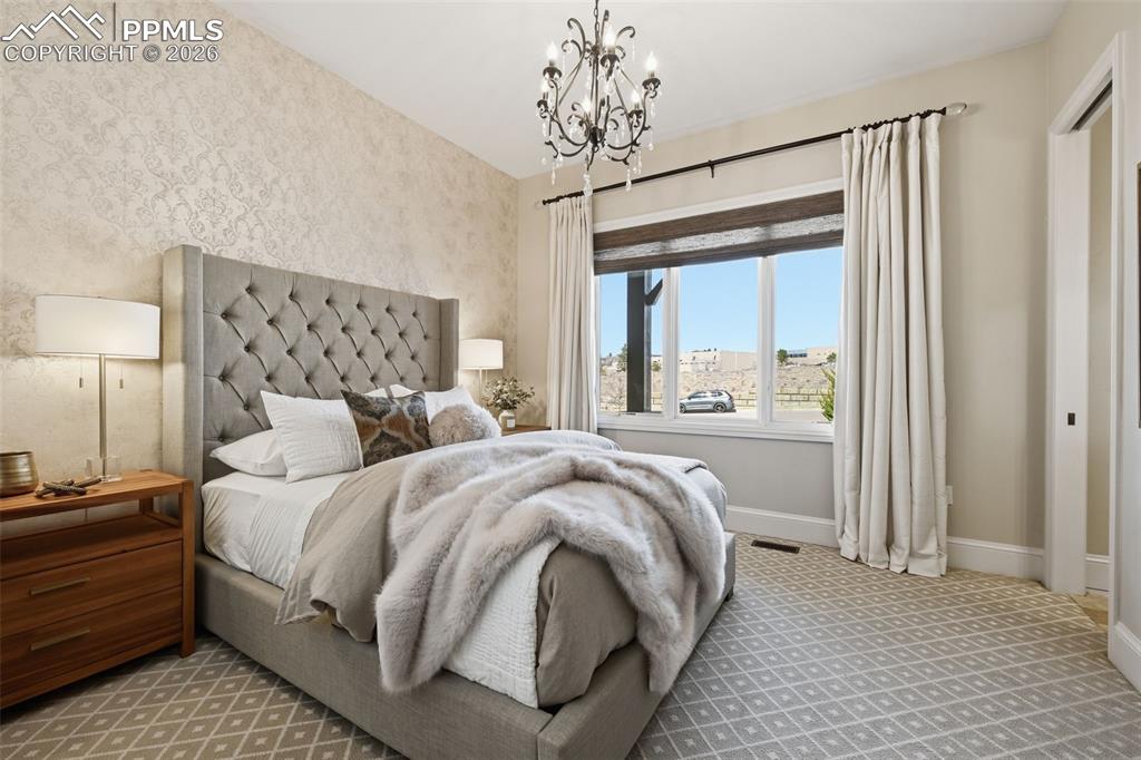 Image 25 of 50: Bedroom