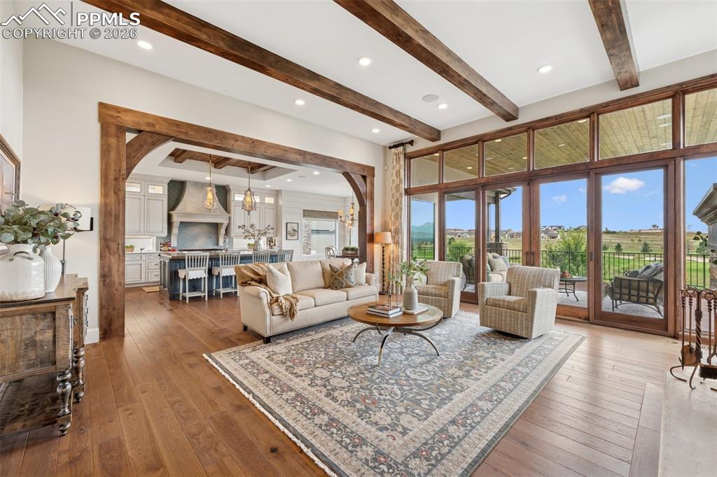 Image 6 of 50: Living Room