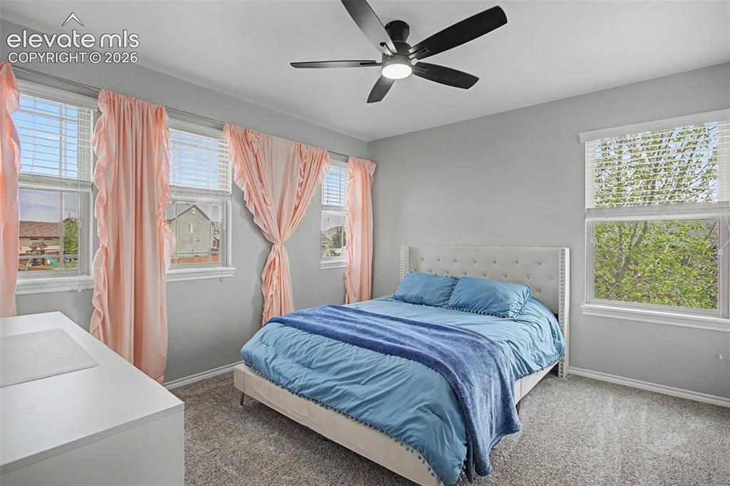 Image 18 of 43: Bedroom