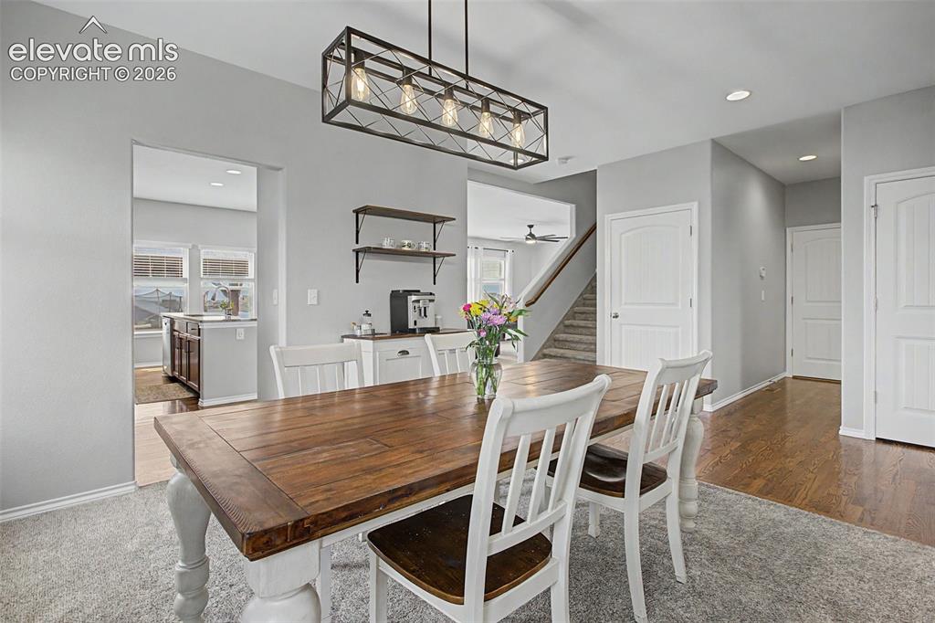 Image 9 of 43: Dining Area