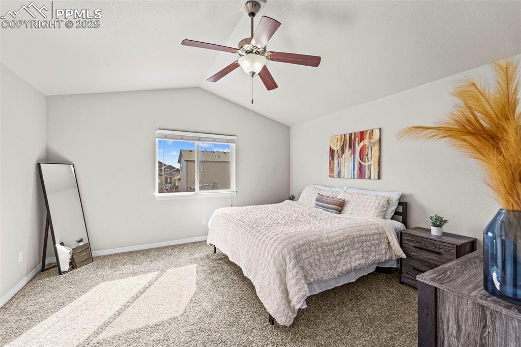 Image 11 of 29: Bedroom