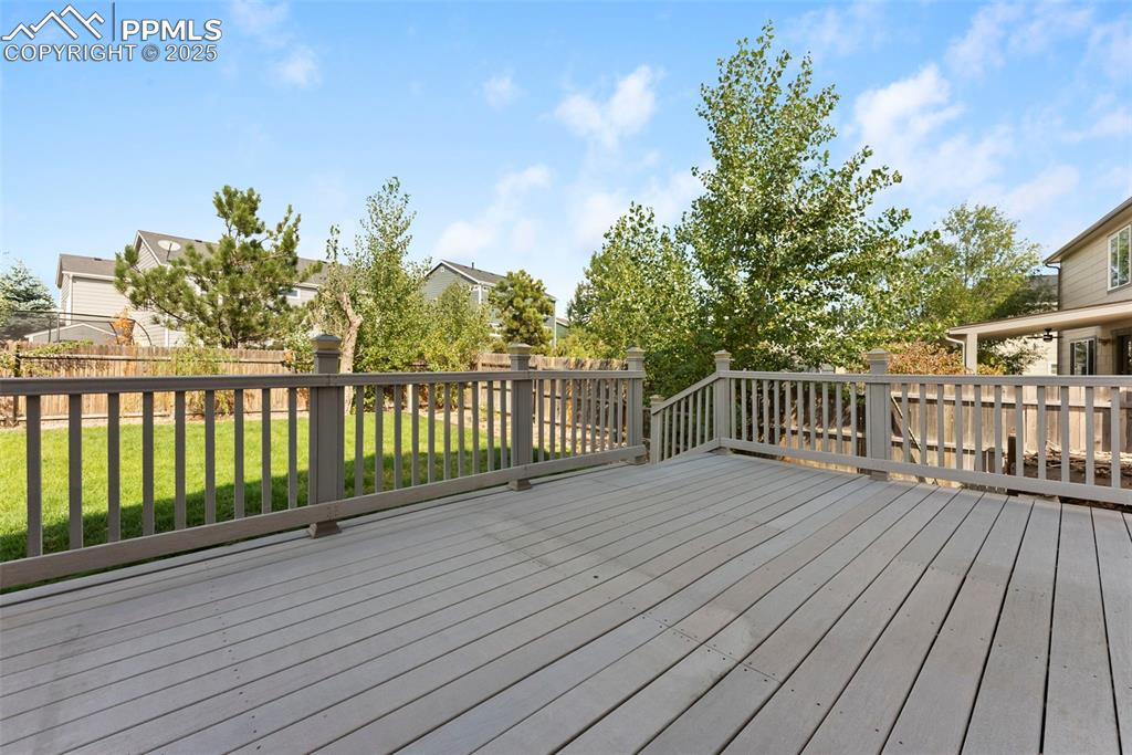 Image 33 of 50: View of deck