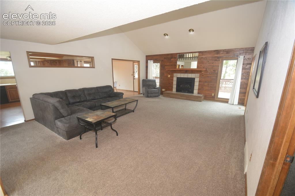 Image 10 of 45: view from entry way into living room
