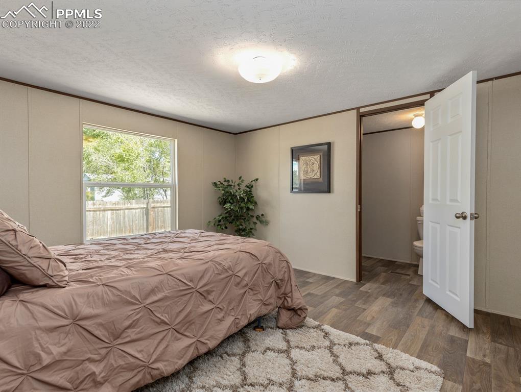 Listing 5848878, Image 10 of 37