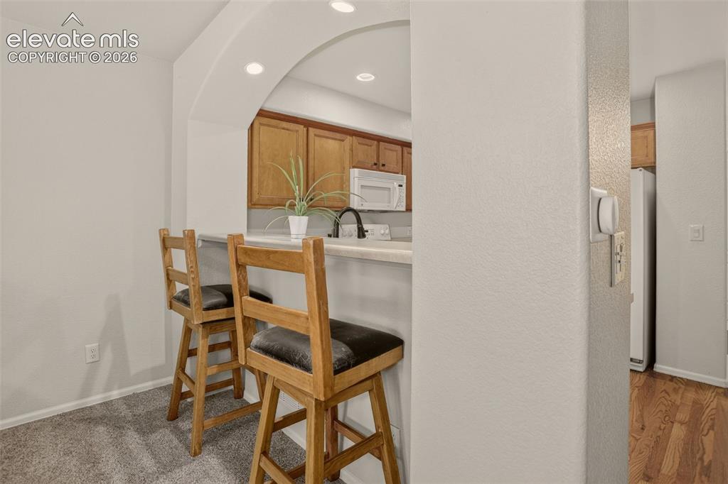 Image 10 of 29: Kitchen