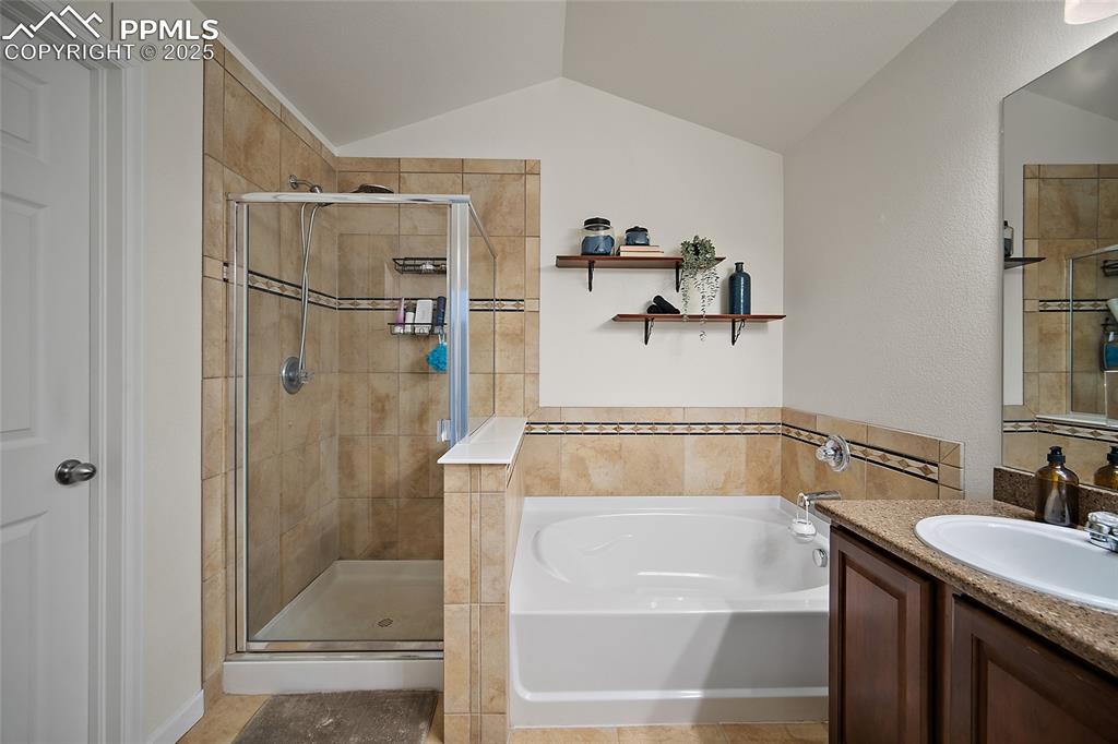 Image 23 of 37: Master Bathroom