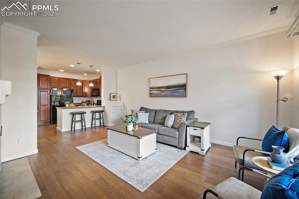 Image 5 of 37: Living Room