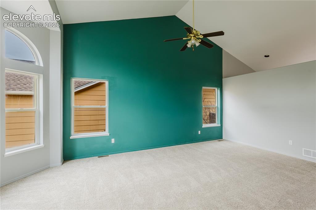 Image 3 of 39: Formal Living room/entry