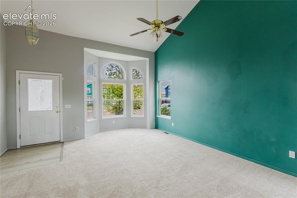 Image 6 of 39: Formal Living room/entry