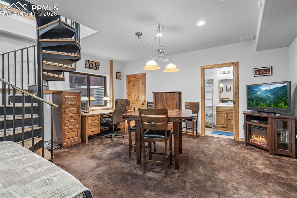 Image 32 of 50: Bonus Room