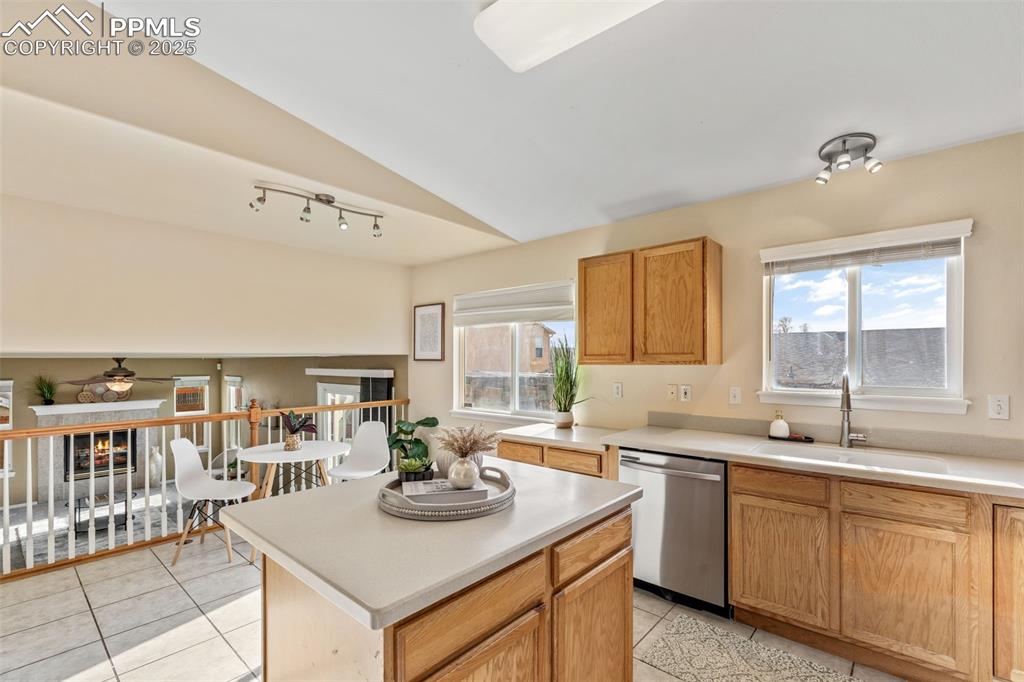 Image 12 of 42: Kitchen