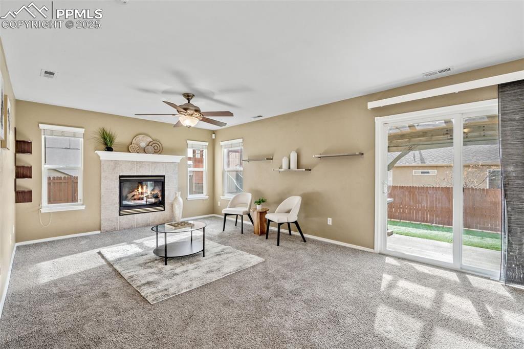 Image 17 of 42: Family Room