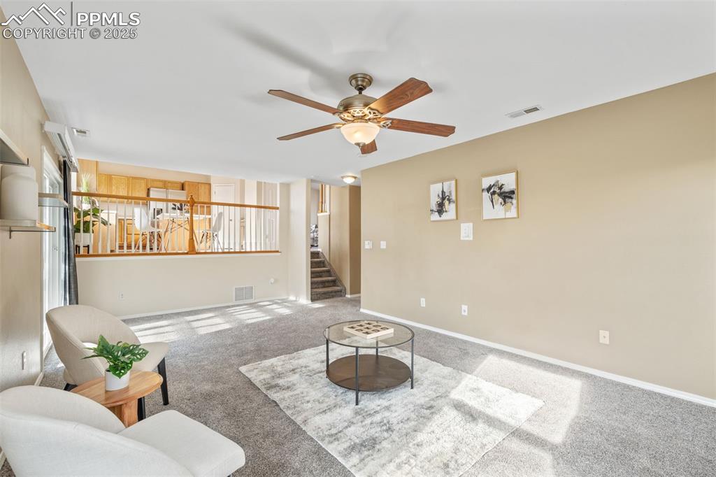 Image 18 of 42: Family Room