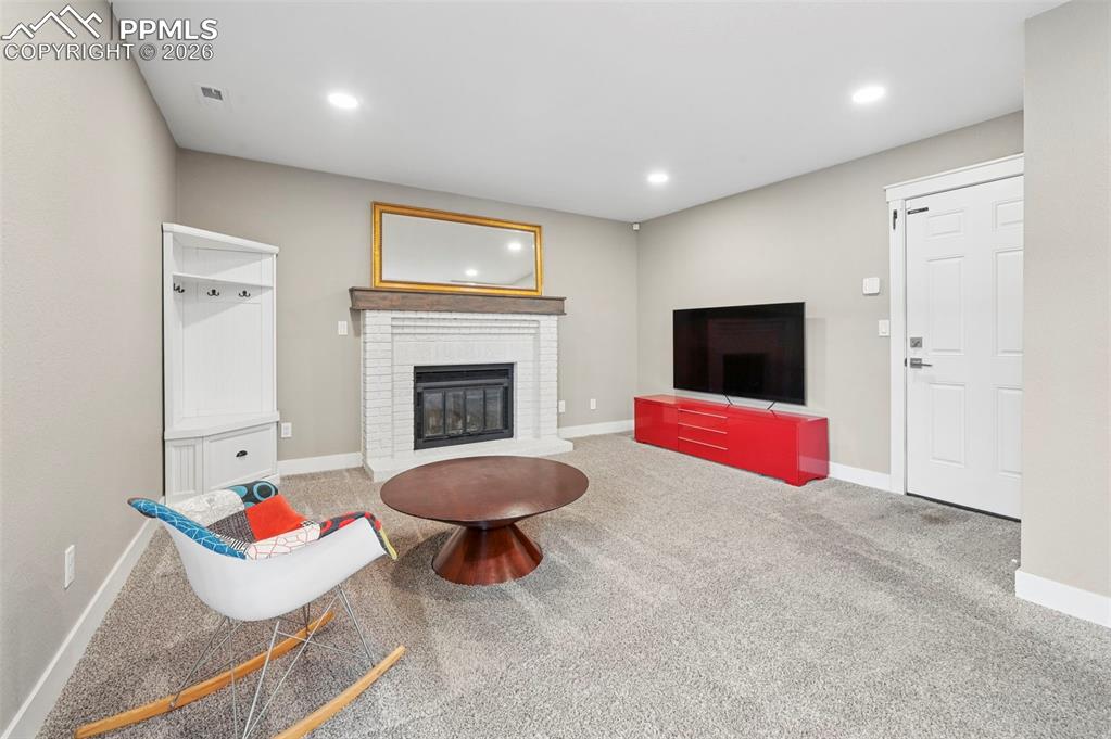 Image 12 of 34: Family Room