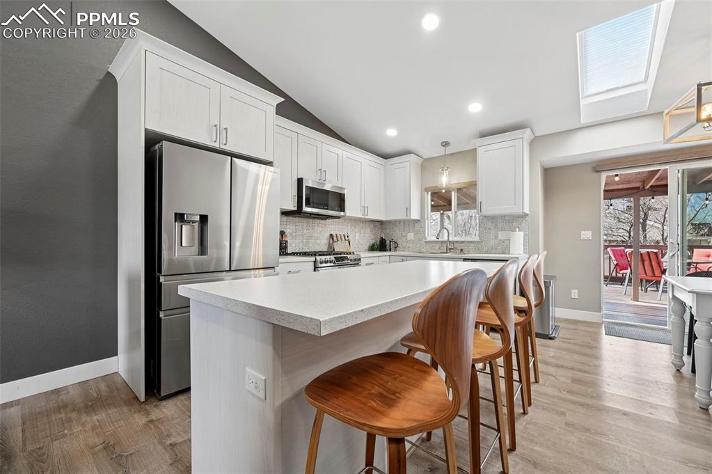 Image 6 of 34: Kitchen