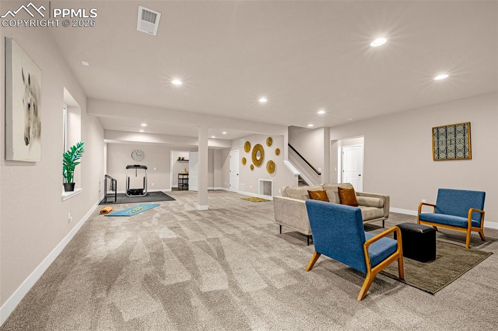 Image 32 of 50: No Description Available