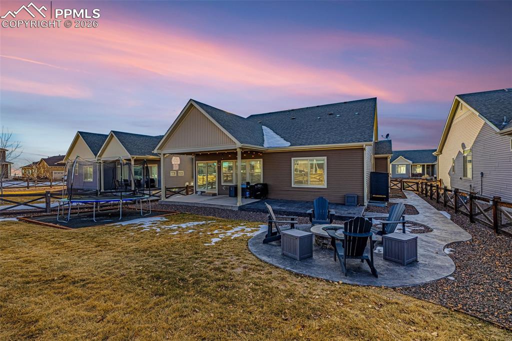 Image 50 of 50: Back of Structure