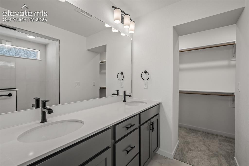 Image 19 of 30: Master Bathroom