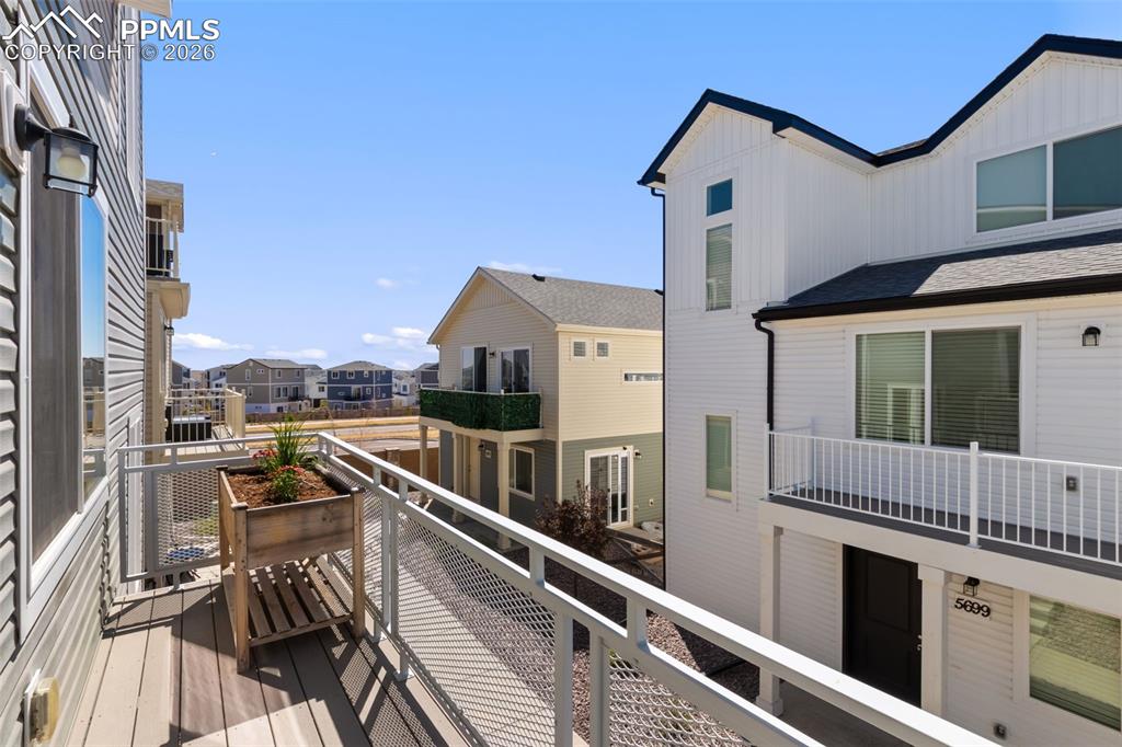 Image 24 of 27: Balcony