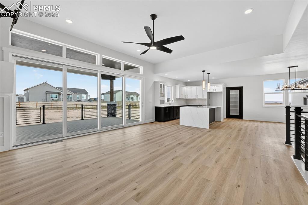 Image 14 of 42: 16-foot slider