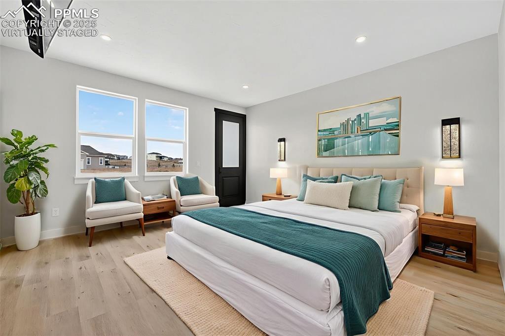 Image 18 of 42: Virtually Staged