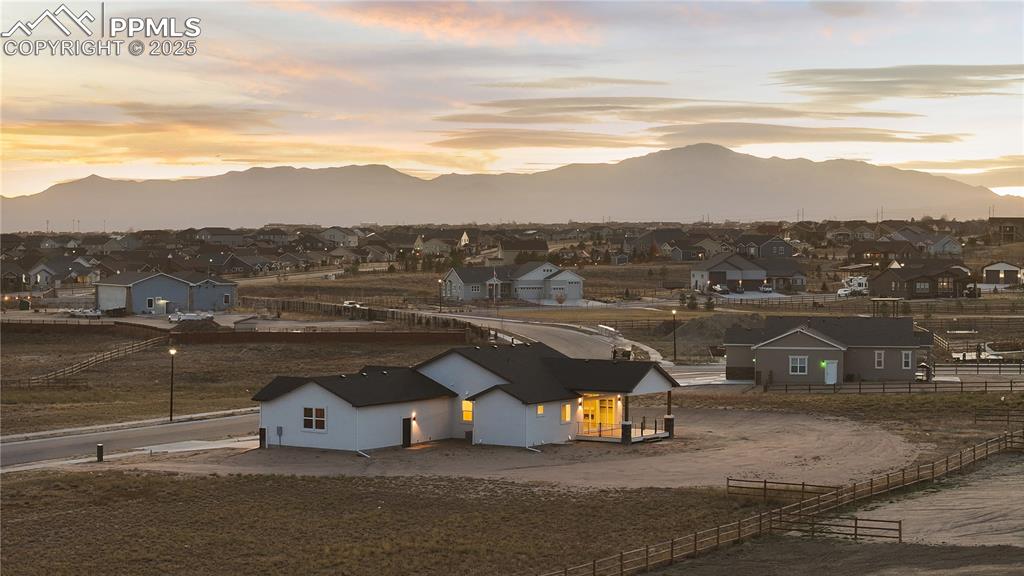 Image 33 of 42: View