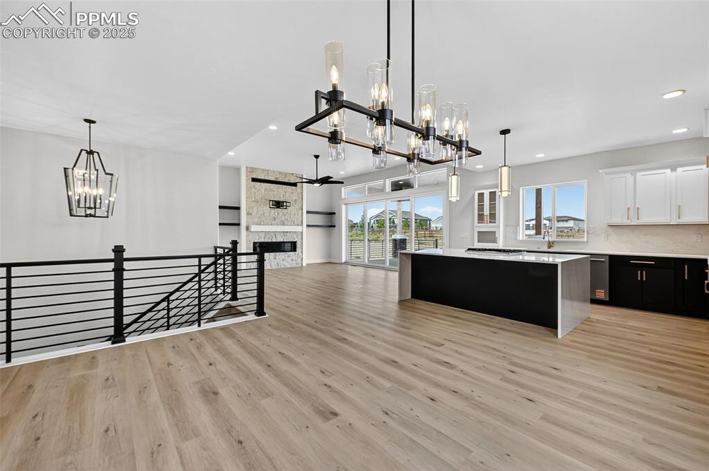 Image 5 of 42: Bright and light during the day