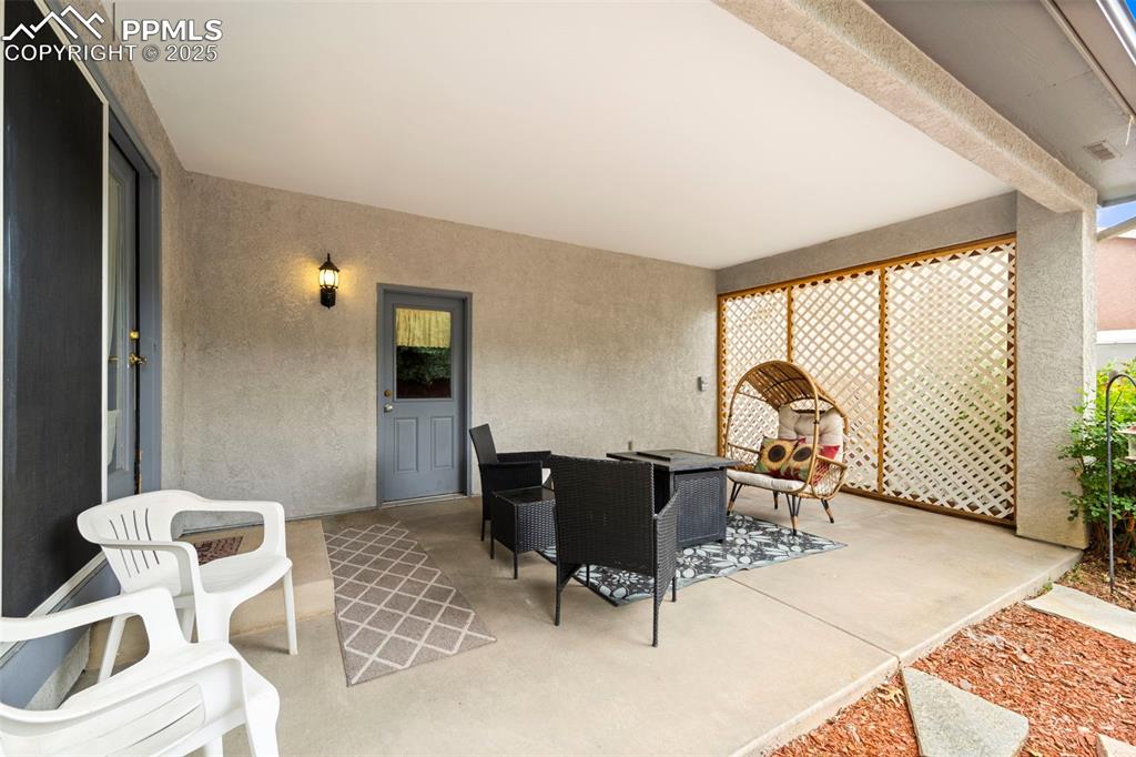 Image 28 of 36: Patio