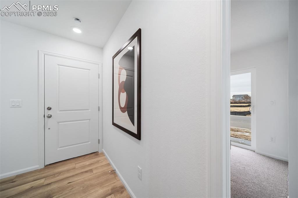 Image 4 of 24: Photos of a model home