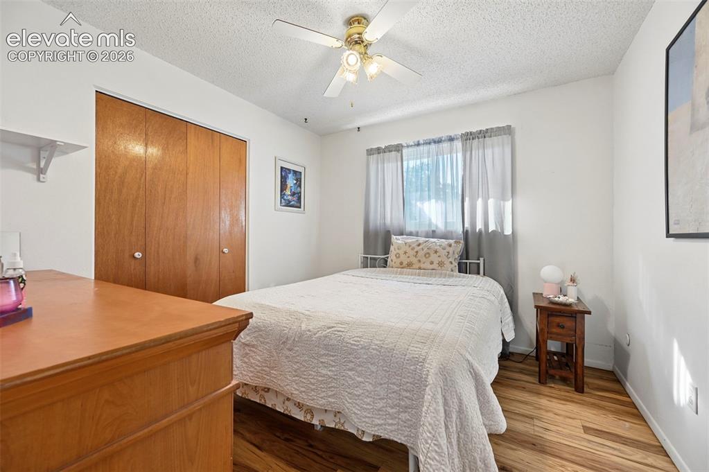 Image 12 of 28: Bedroom
